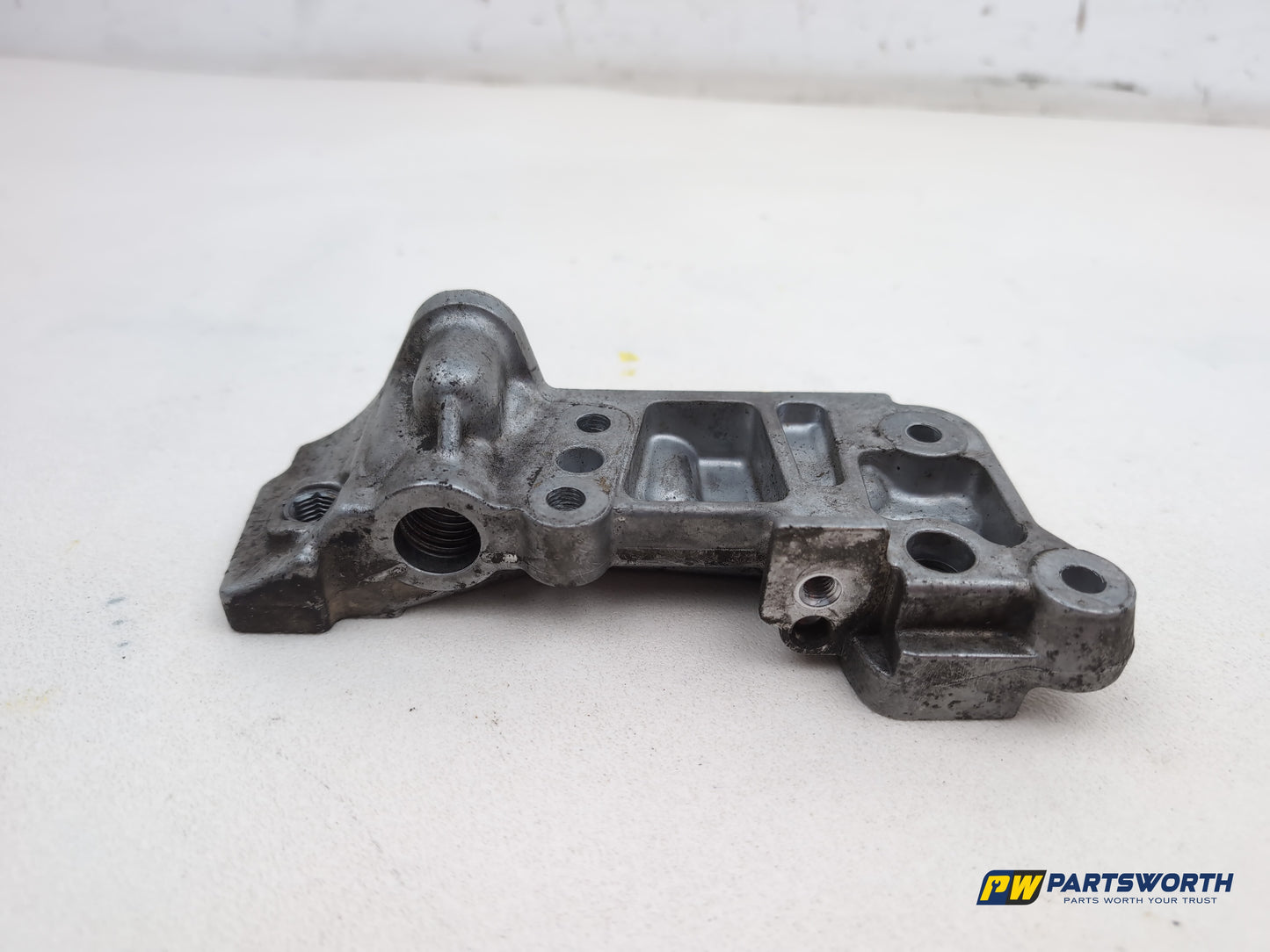 Engine Mounting Bracket 5