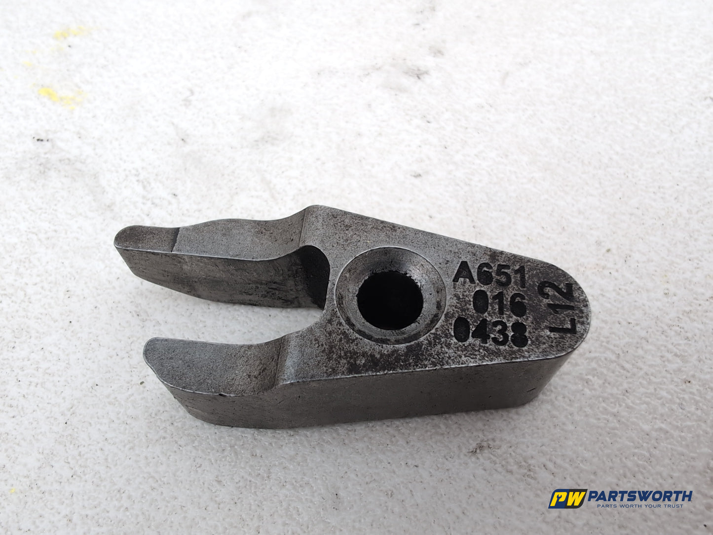 Mercedes-Benz B180 Blueefficiency Sport Cdi Fuel Injector Clamp And Bolt - photo 5