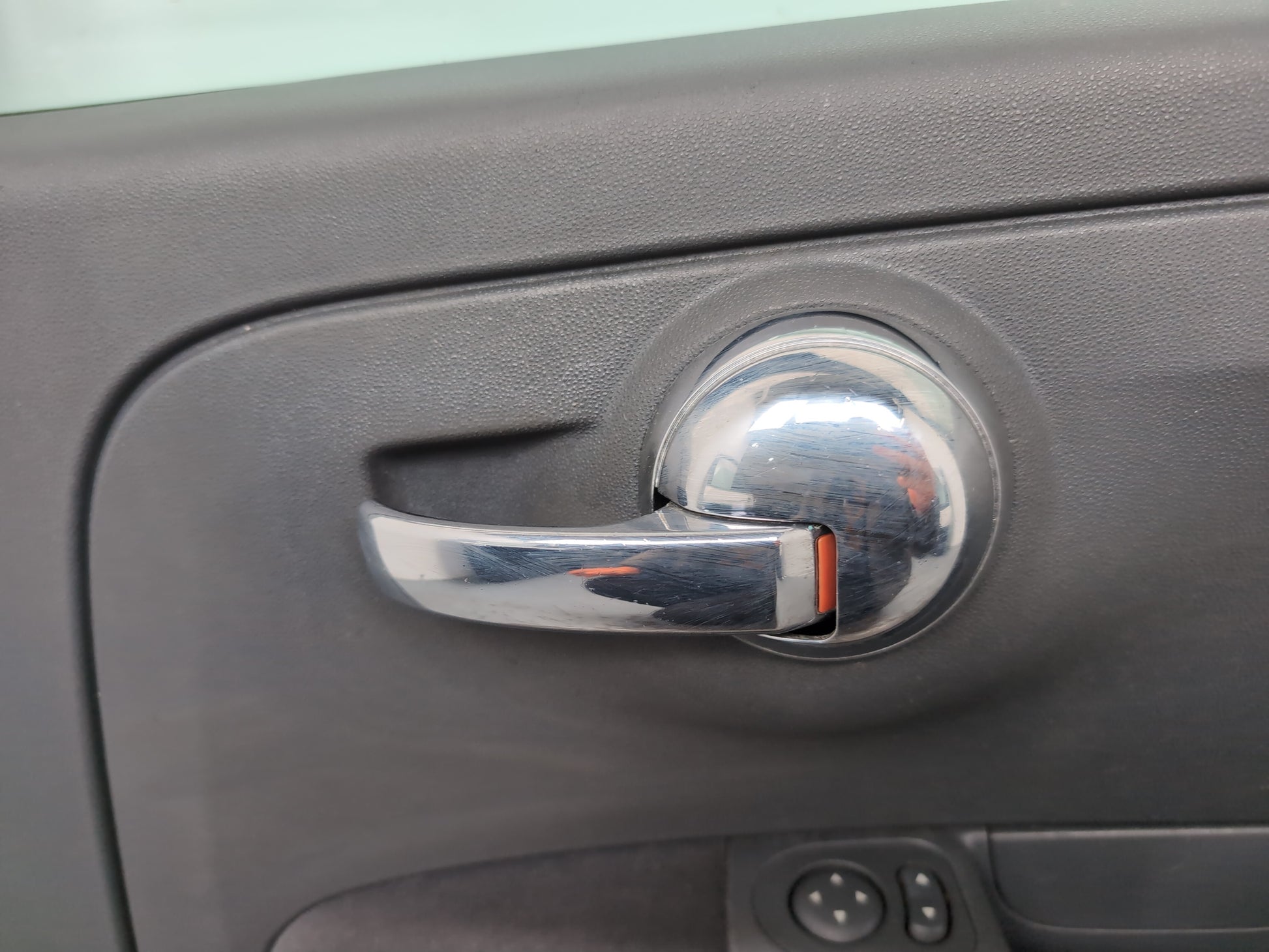 Door Front RH 11