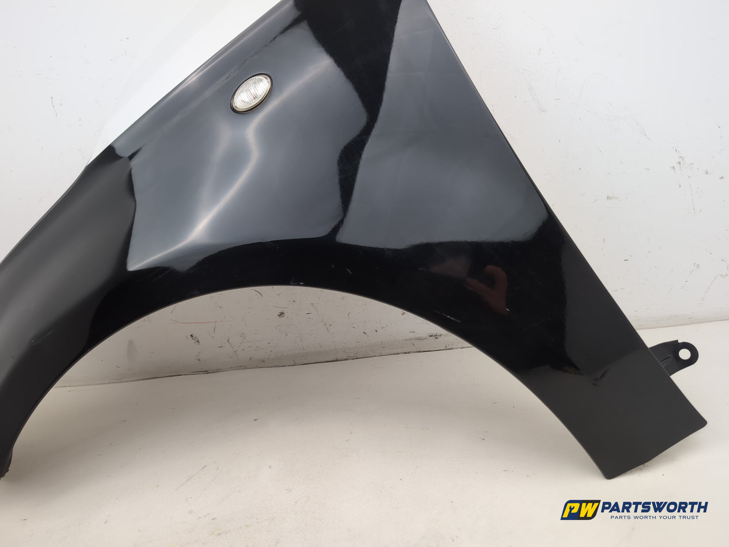 Wing Front LH 5