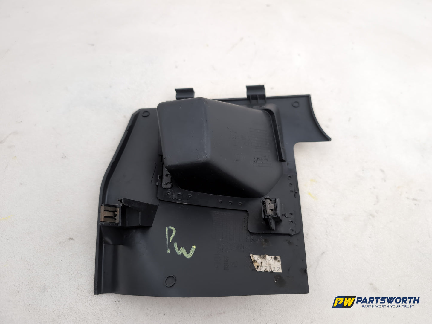 Centre Console Storage Tray 5