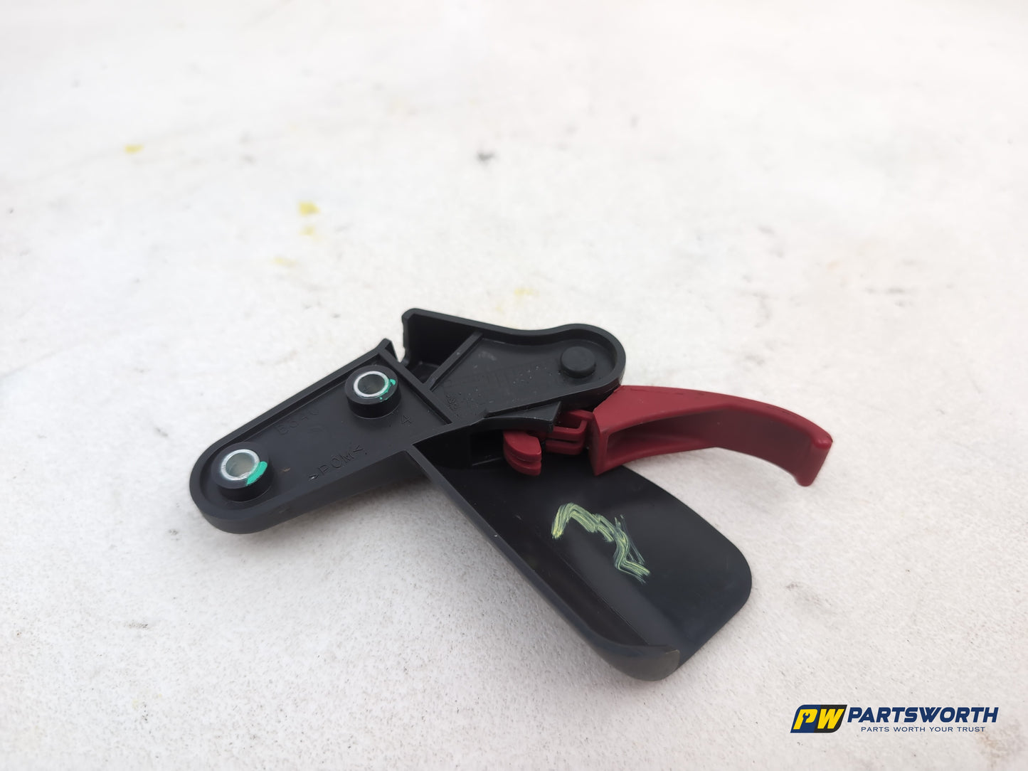 Fiat 500 Pop Bonnet Release Handle 2007-2009 - photo 5