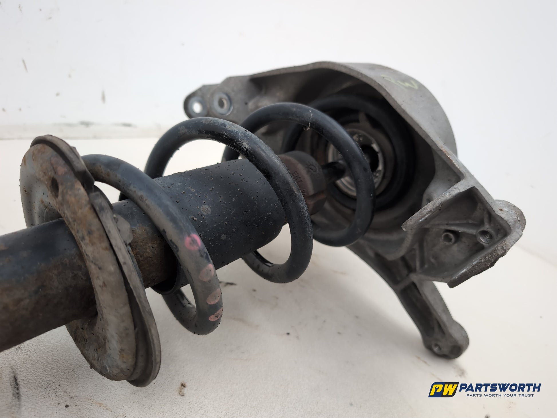 Audi A4 S Line Black Edit Tdi Quat Shock Absorber Front Rh Driver Side - photo 5