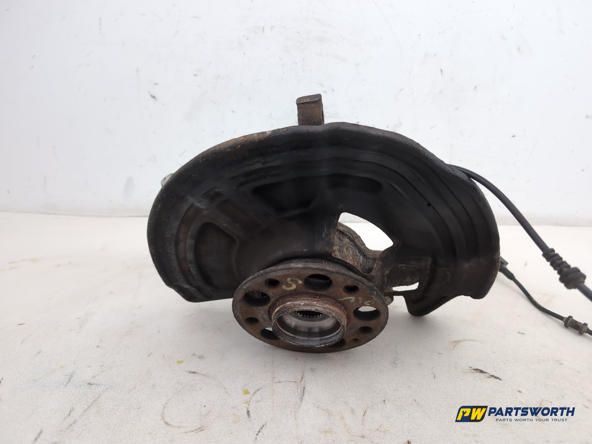 Wheel Hub Front LH 5