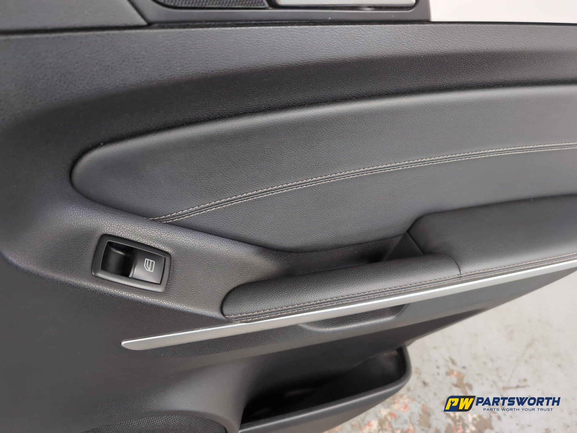 Door Rear RH 11