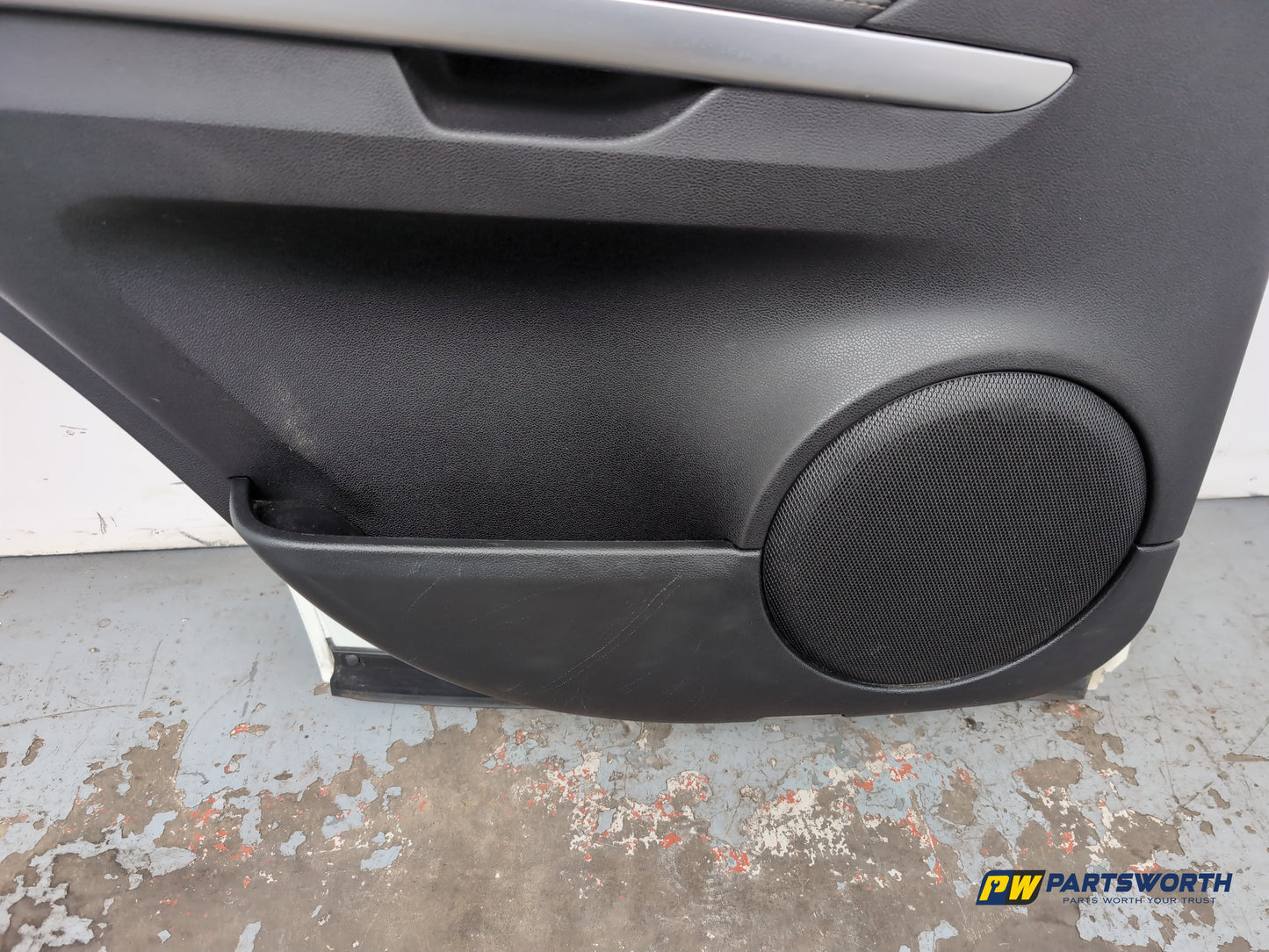 Door Rear LH 11