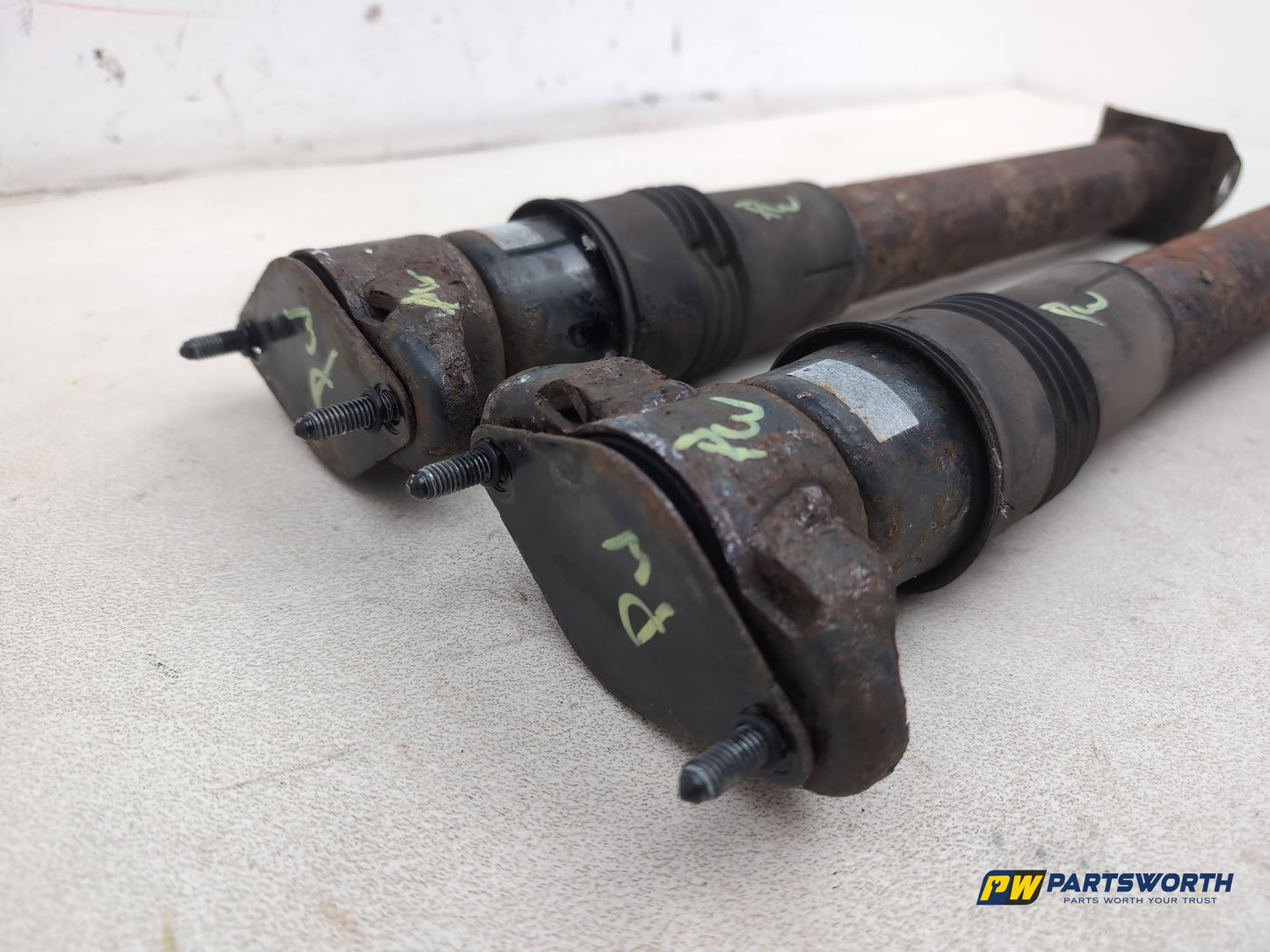 Rear Shock Absorber 5