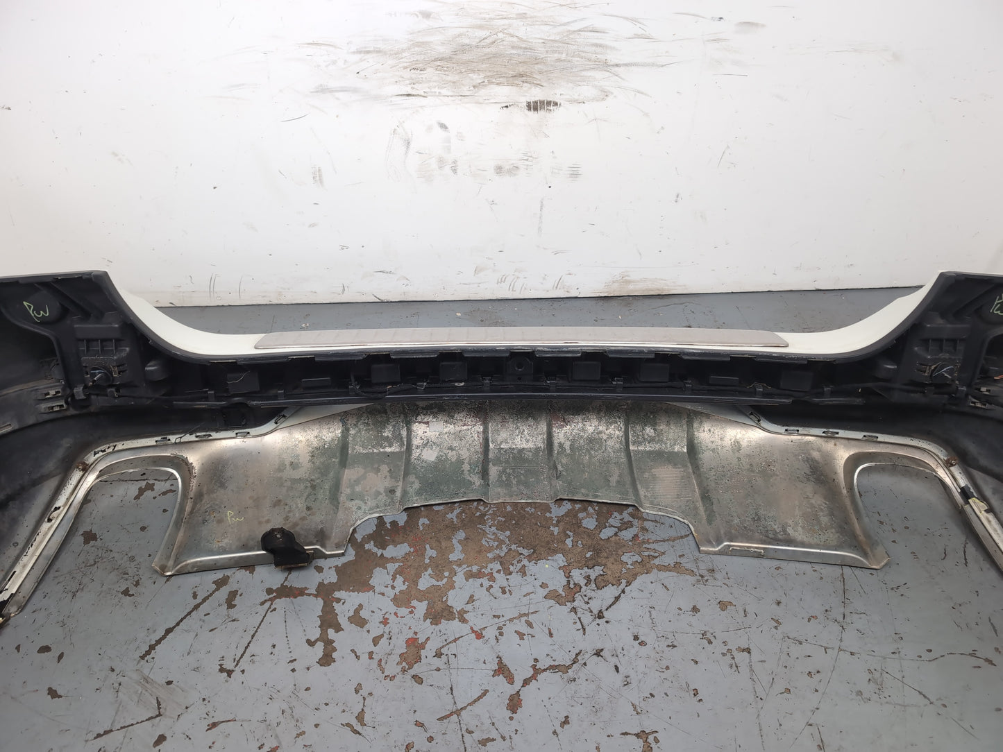 2010 Mercedes-Benz Ml350 Spt Cdi Blueef-Cy A Rear Bumper - photo 7