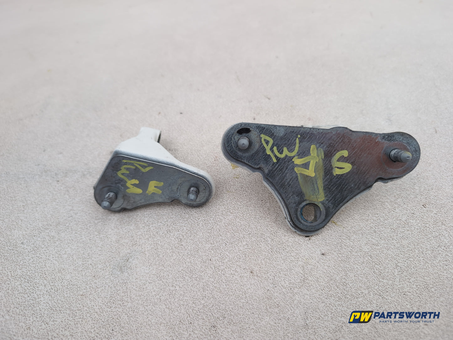 Mercedes-Benz Ml350 Spt Cdi Blueef-Cy Front Door Hinge Pair Lh Passenger Side - photo 5