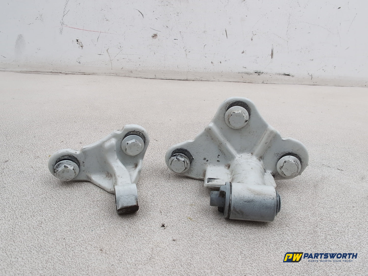 Door Back Hinge Upper RH 4