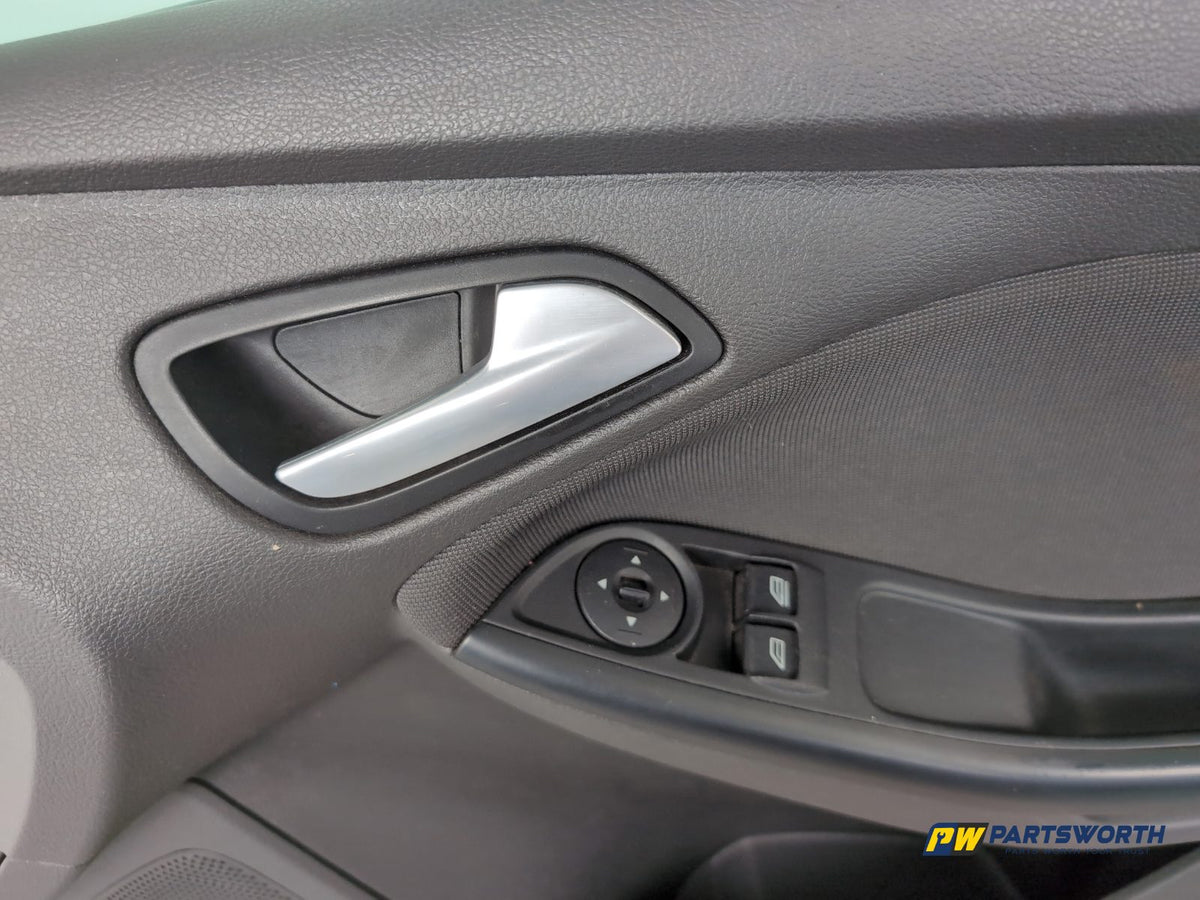 Door Front RH 10