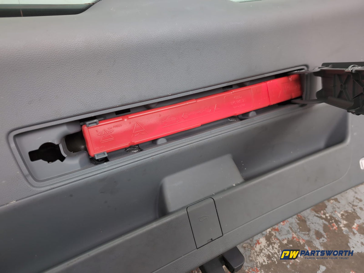 Boot Lid 14