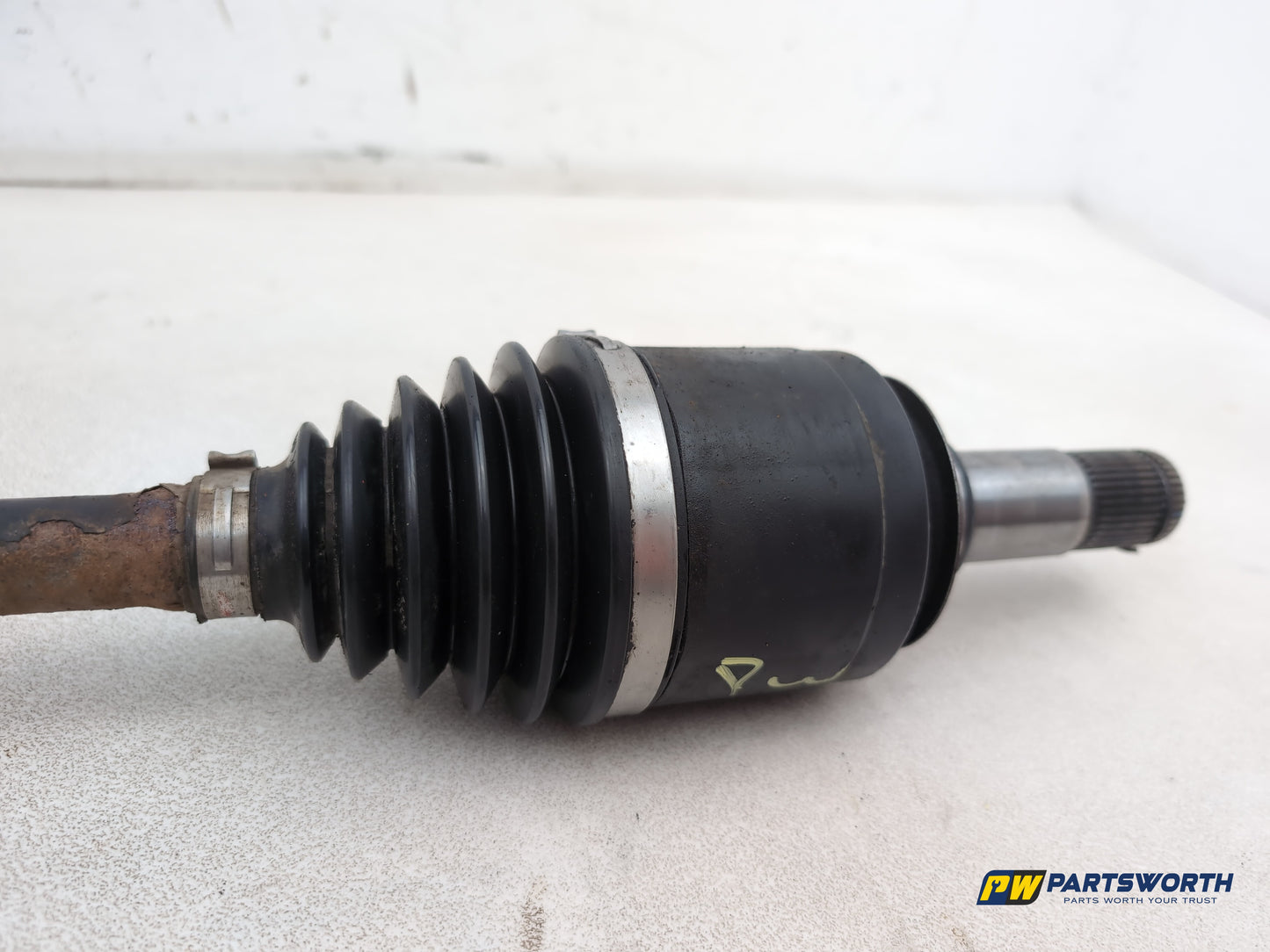 Driveshaft Front LH 5