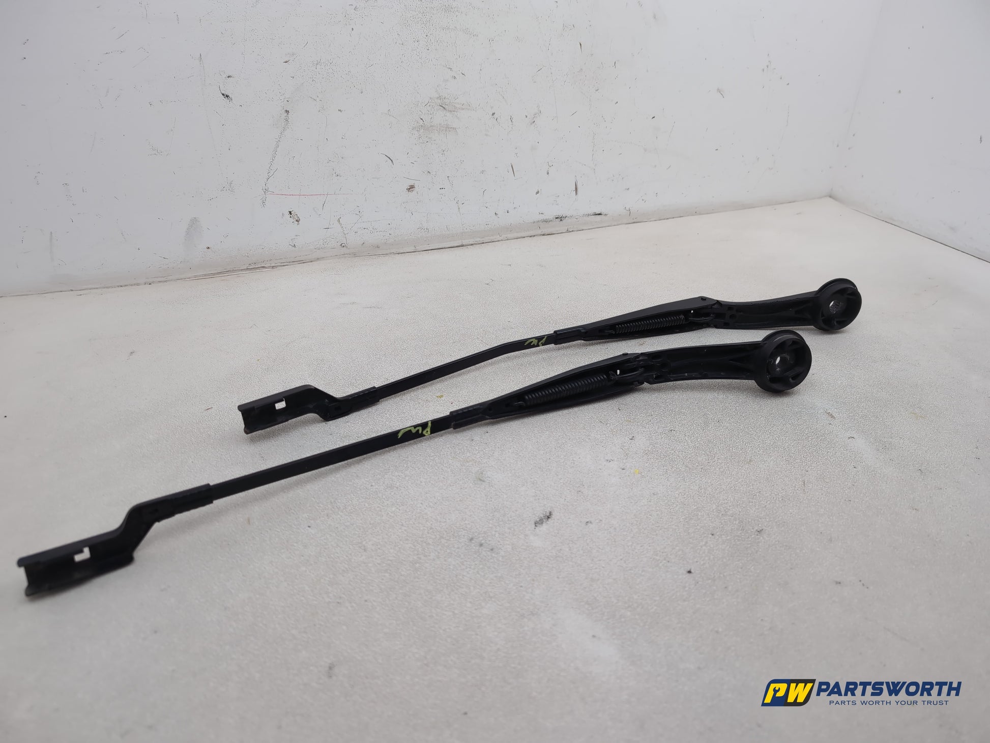 Wiper Front Arm 5
