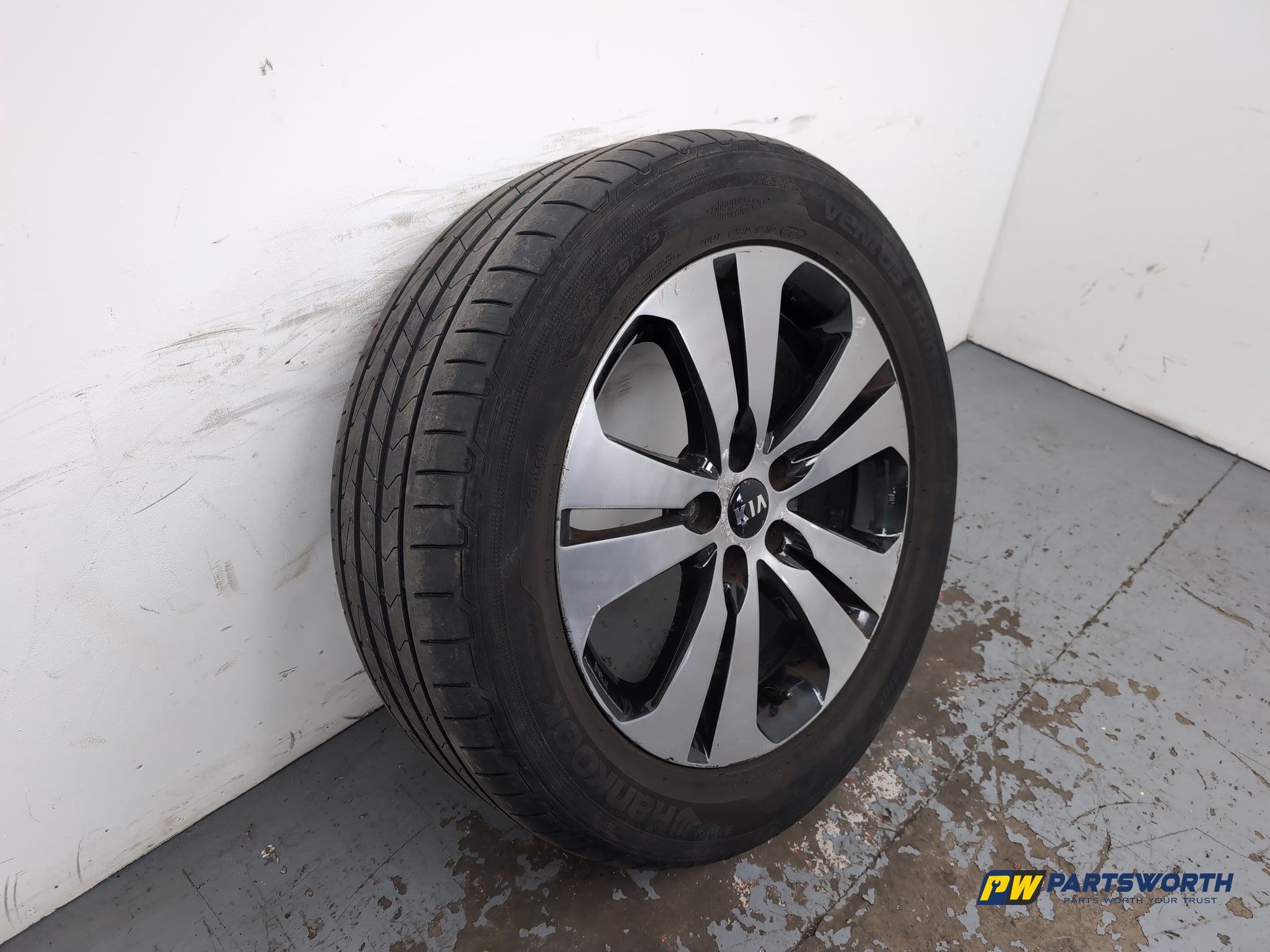 Wheel Road Alloy 5