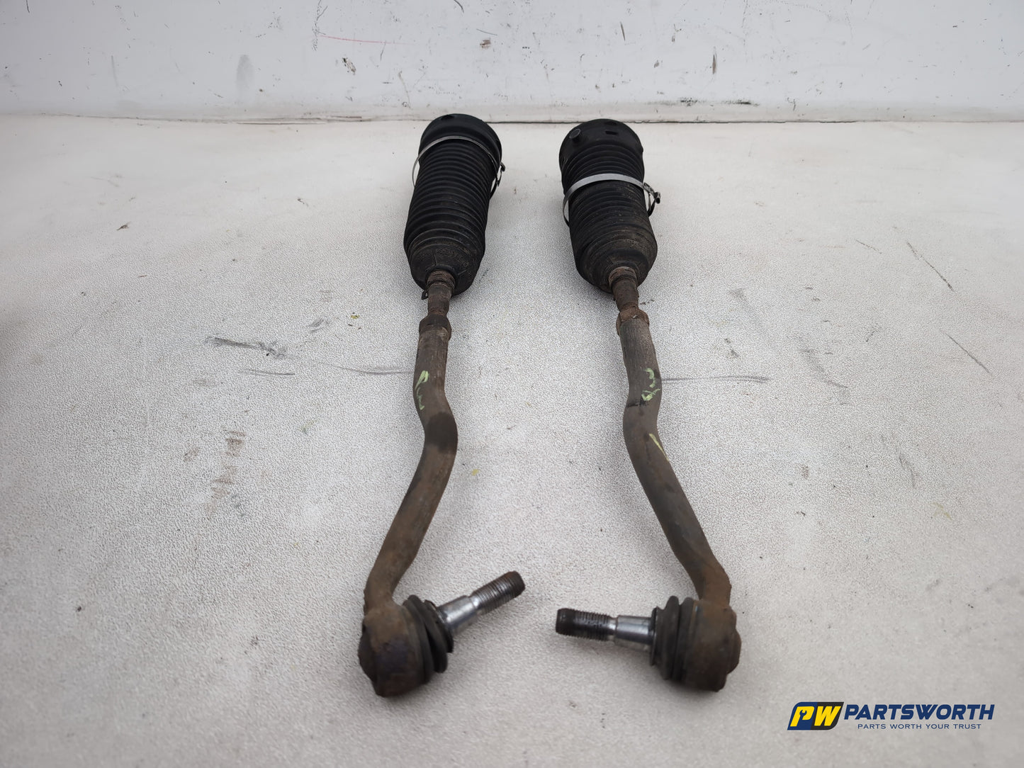 Steering Rack or Box 11