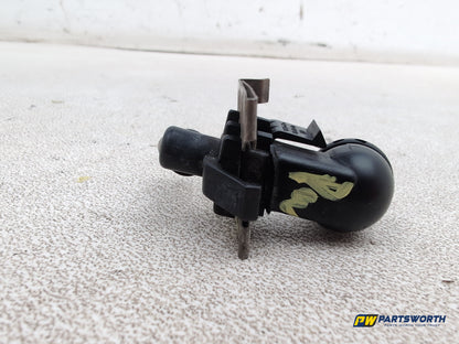 Bmw X5 Facelift Right Driver Side Headlamp Washer Nozzle 2003-2006 - photo 5
