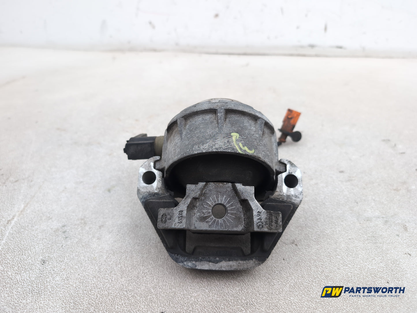 Engine Mounting Bracket 5