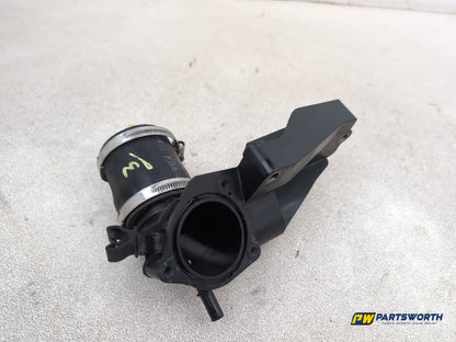Ford Focus Zetec Turbo Air Intake Pipe 1060231s01 2011-2018 - photo 5