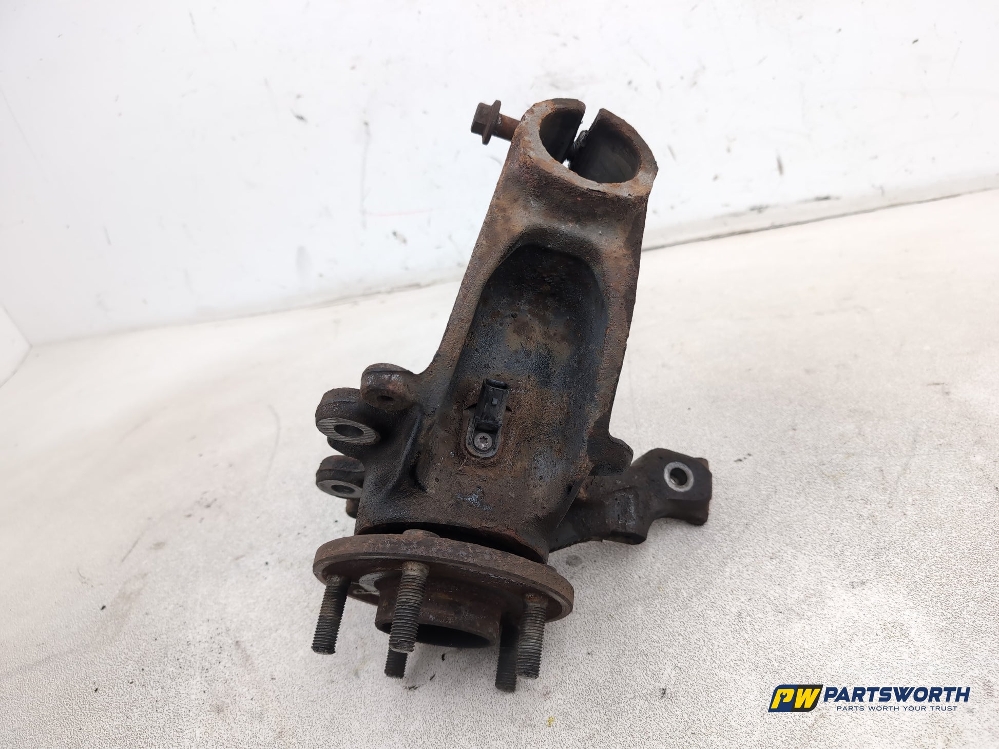 Wheel Hub Front LH 5
