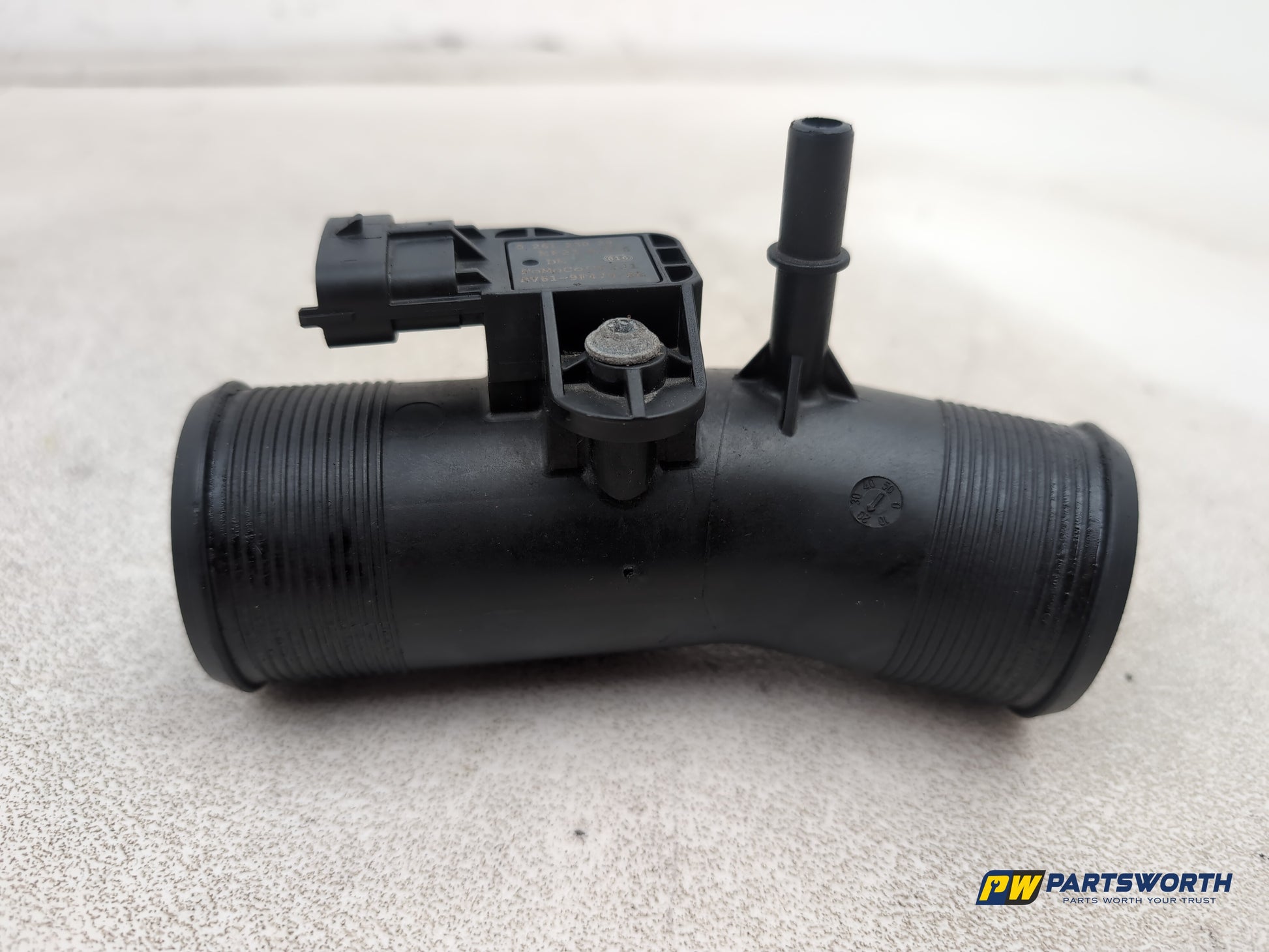Ford Focus Zetec Turbo Map Sensor And Pipe Bv619f479aa 2011-2018 - photo 3