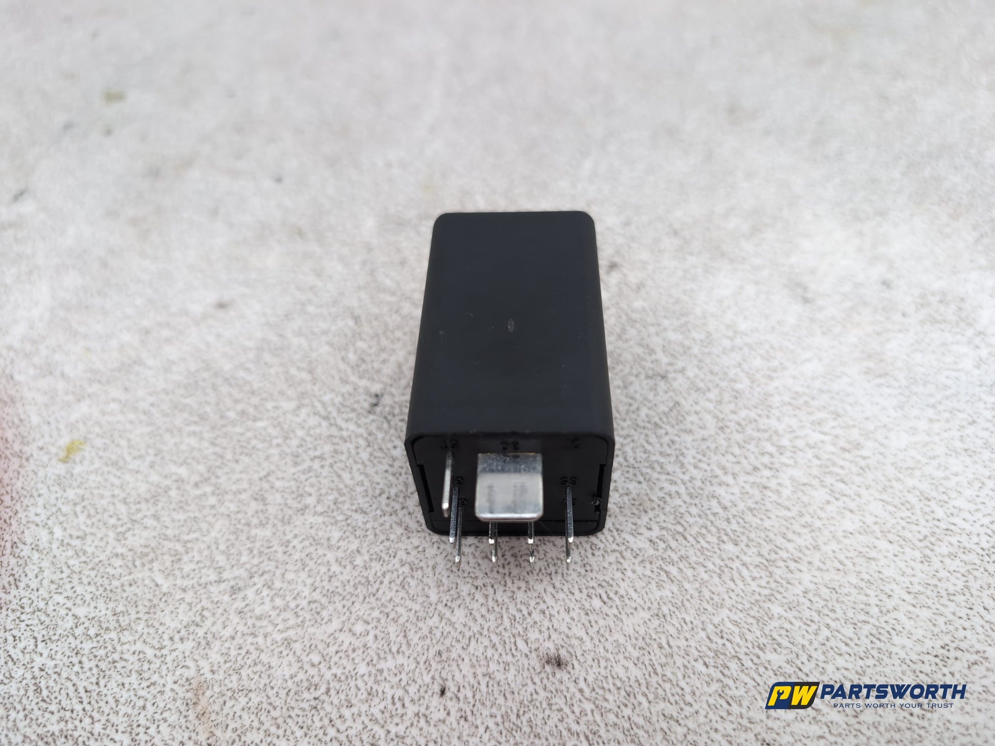 Fuse and Relay Box 1 5