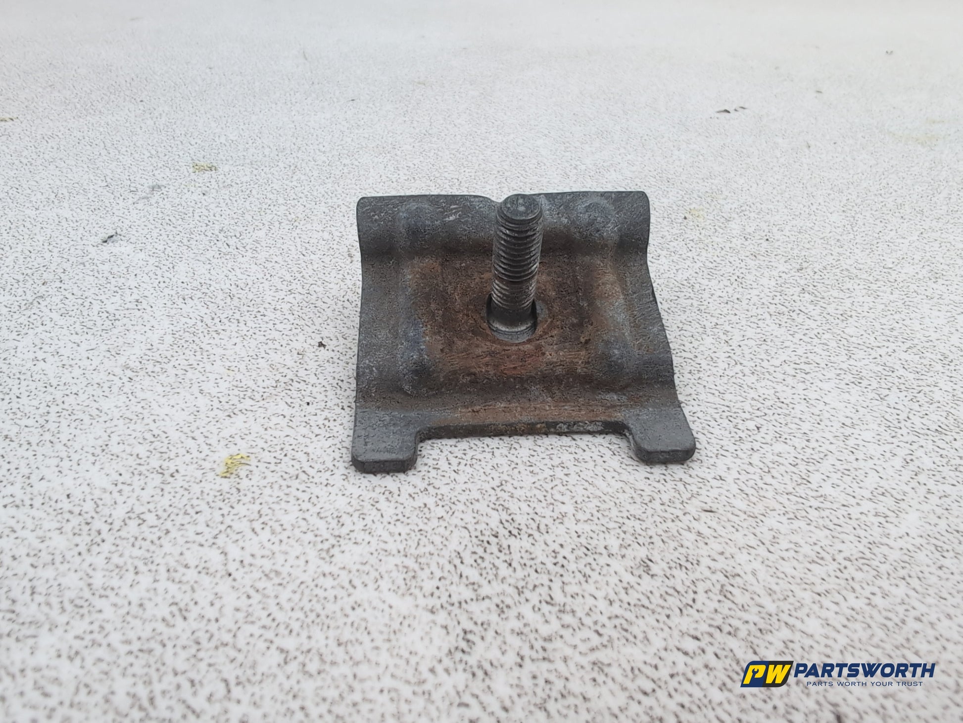 Seat Ibiza Sportrider Batery Mounting Clamp Bracket 2008-2012 - photo 5