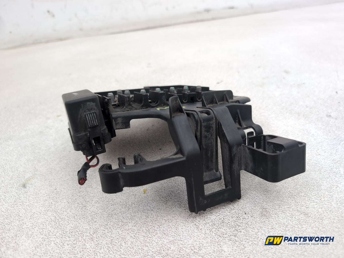 Seat Ibiza Sportrider Battery Terminal Fuse Box 6r0937621 2008-2012 - photo 5
