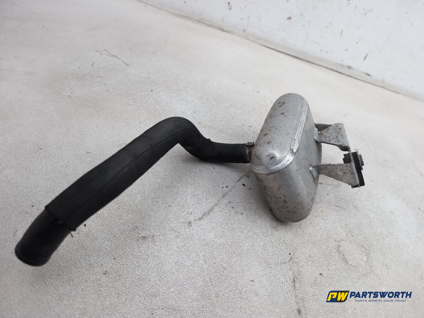 Mercedes Cls 320 Cdi Rear Right Air Suspension Pressure Tank Reservoir 2004-2008 - photo 5