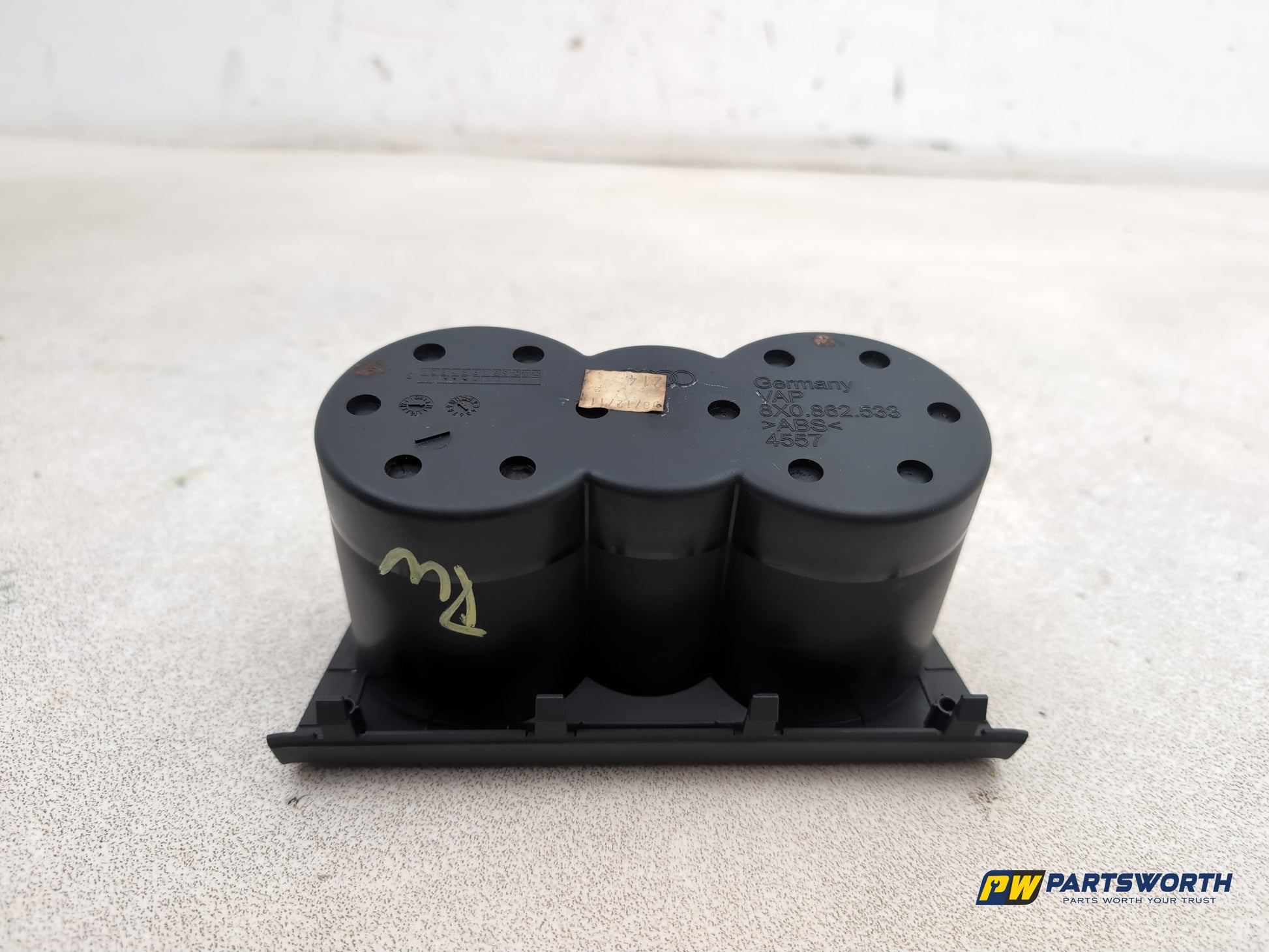Centre Console Cup Holder 5