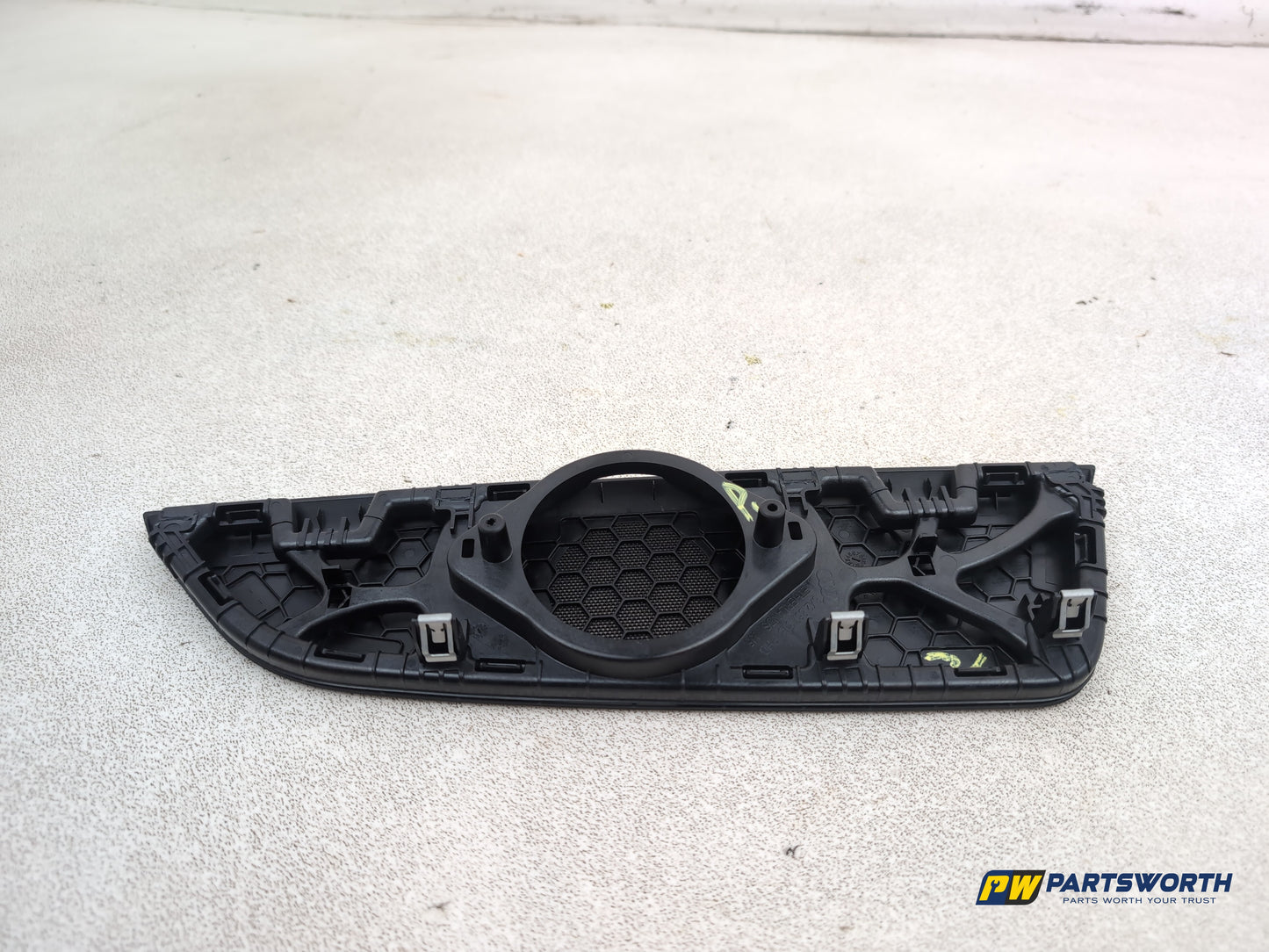 Audi A1 Contrast Edition Tdi Dashboard Speaker Cover 8x2857318 2010-2012 - photo 5