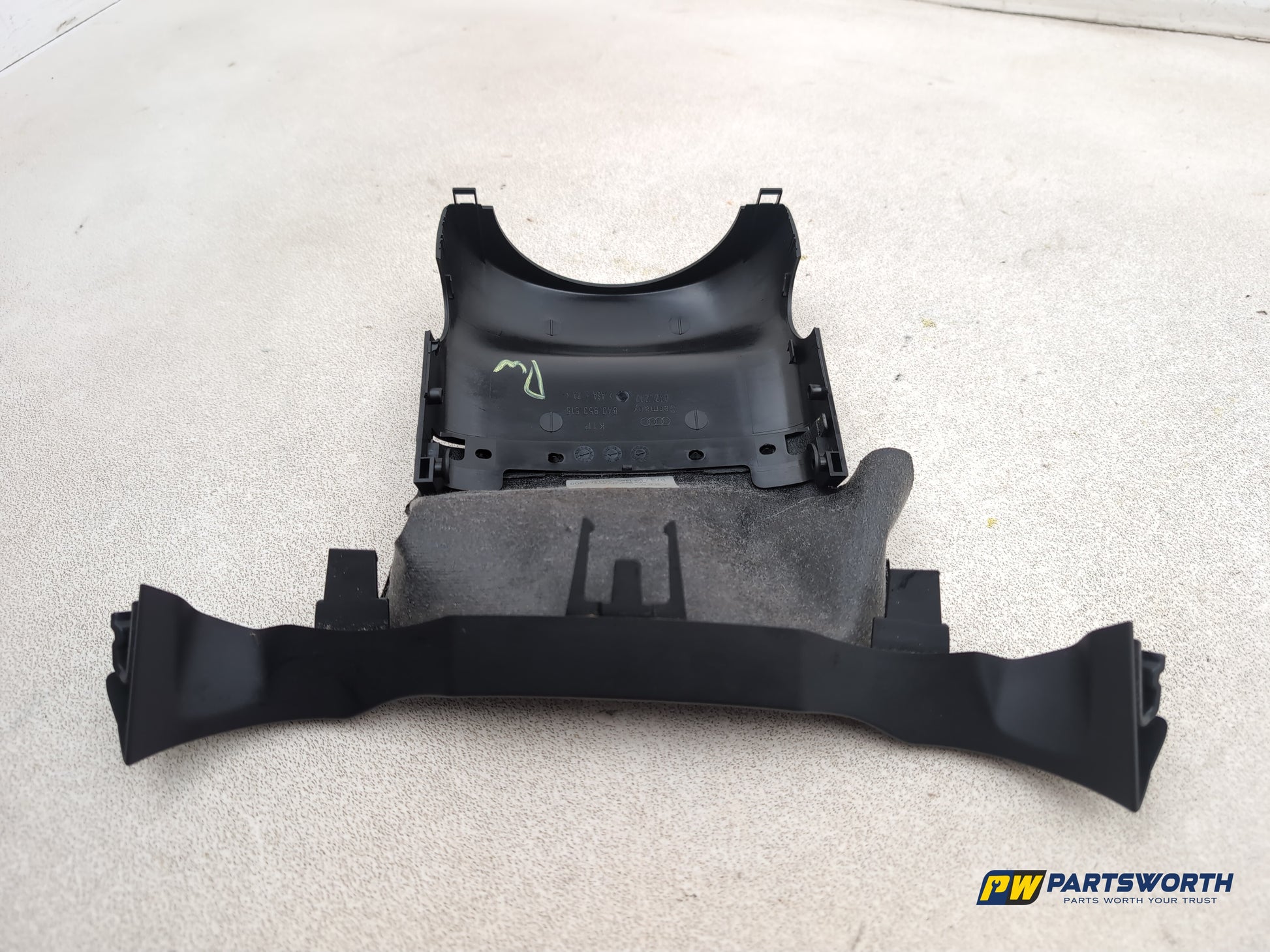 Audi A1 Contrast Edition Tdi Steering Column Shroud Upper 8x0953515 2010-2012 - photo 5