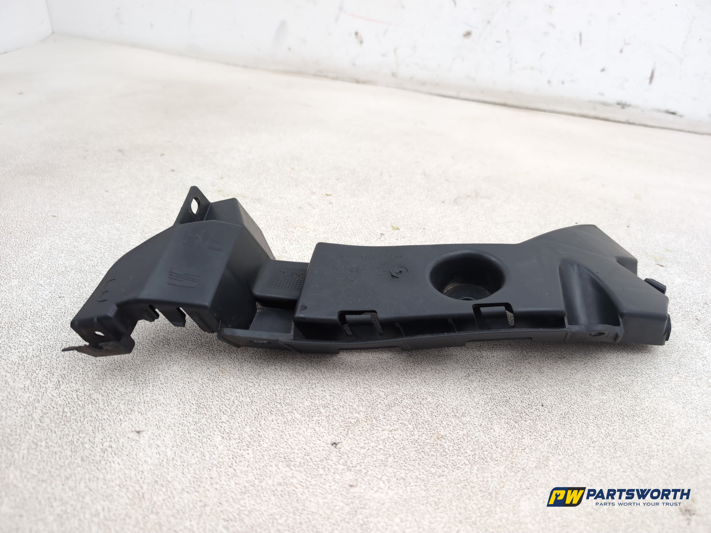Seat Ibiza Sportrider Rear Right Side Bumper Guide Bracket 6j3807394 2008-2012 - photo 5
