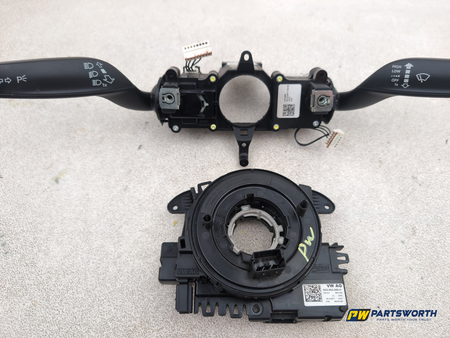Audi A1 Contrast Edition Tdi Wiper Indicator Squib Switch Stalks 5k0953569h - photo 5