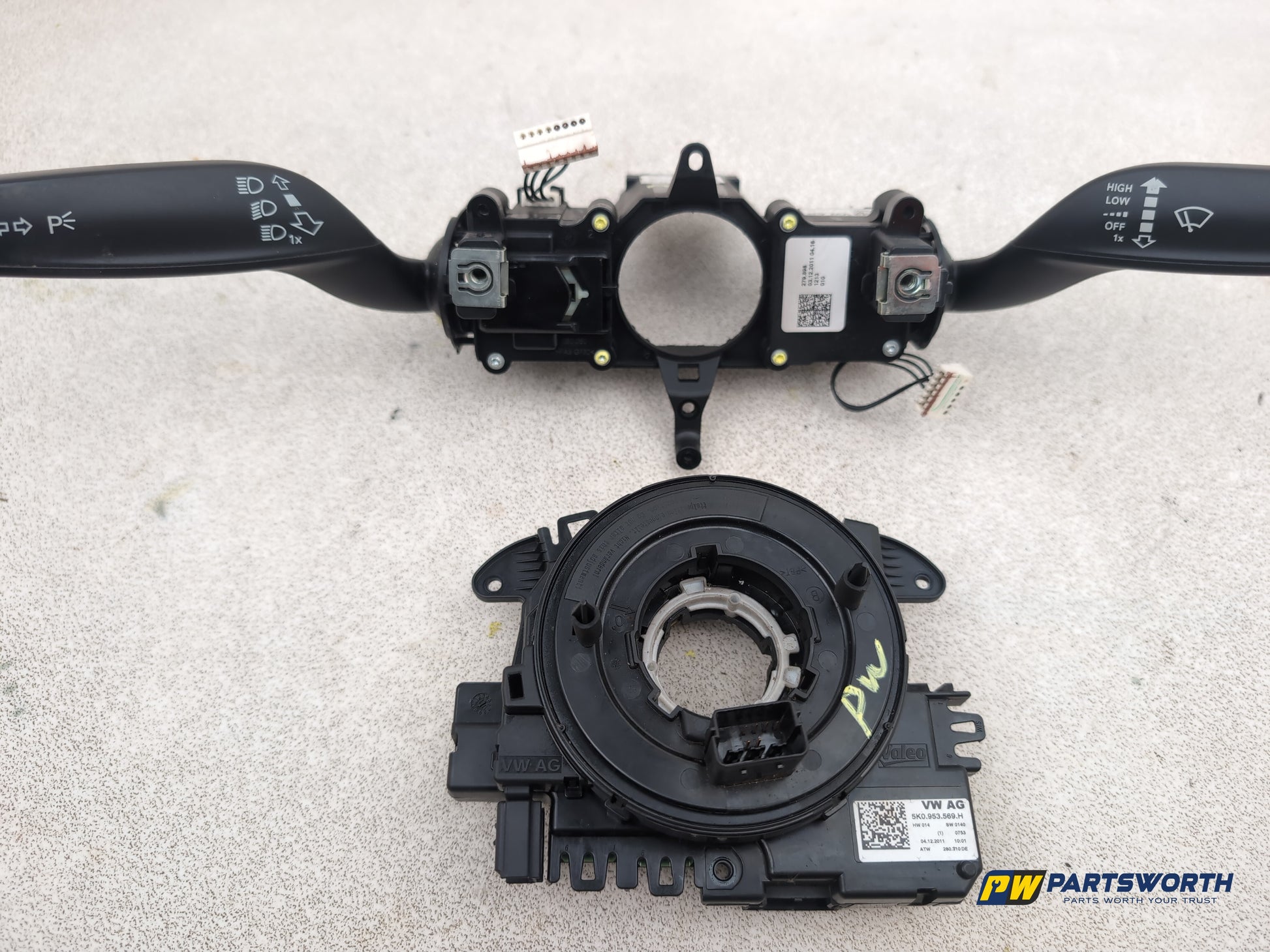 Audi A1 Contrast Edition Tdi Wiper Indicator Squib Switch Stalks 5k0953569h - photo 5