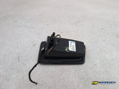 Audi A1 Contrast Edition Tdi Courtesy Light Rear Trunk Right 8x0945096 2010-2012 - photo 5