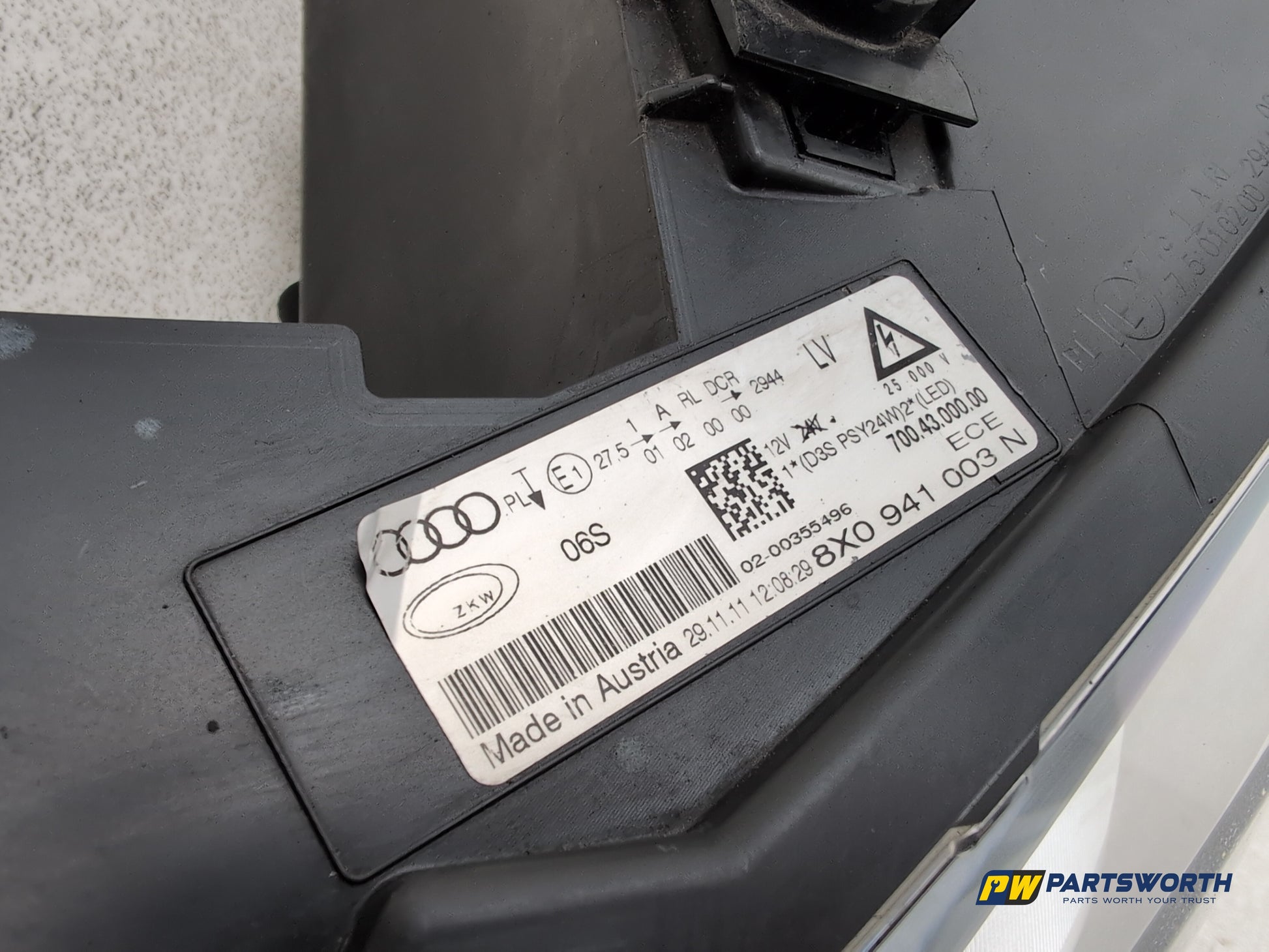 Audi A1 Contrast Edition Headlamp Lh Passenger Side Xenon 8x0941003n 2010-2012 - photo 5