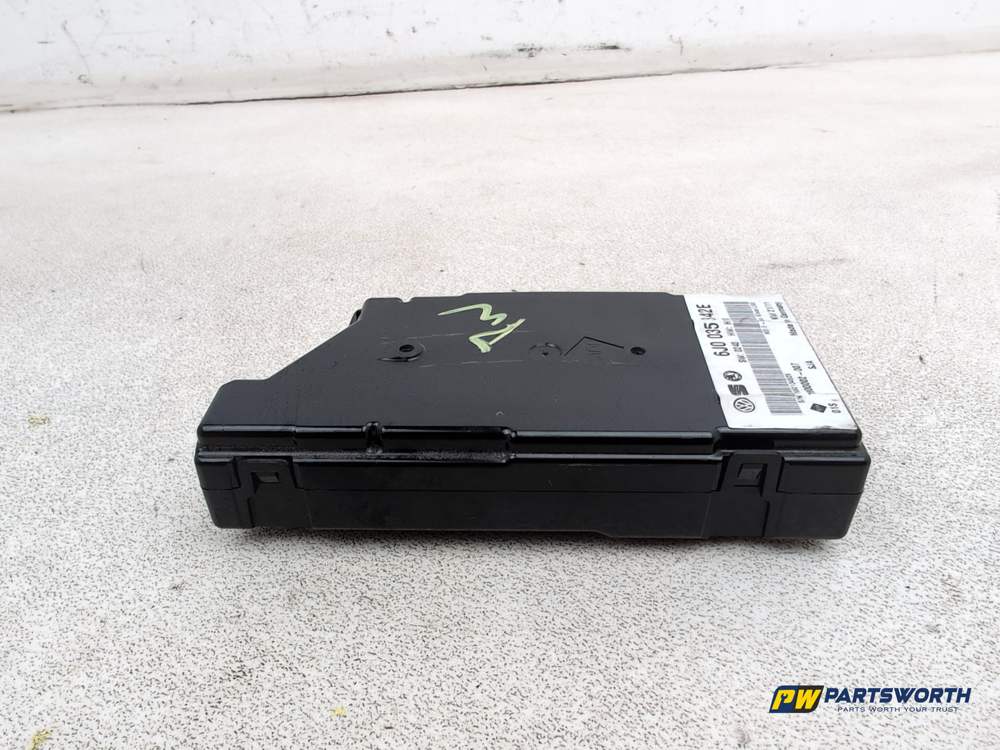 Seat Ibiza Sportrider Multimedia Interface Module 6j0035342e 2010-2011 - photo 5