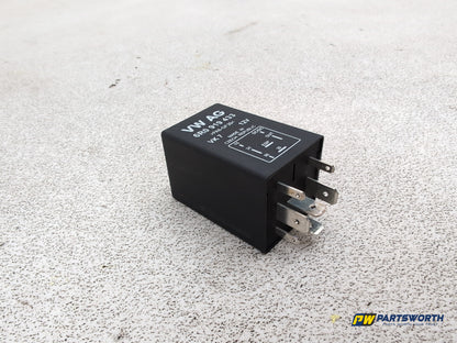 Audi A1 Contrast Edition Tdi Gow Plug Relay Module 505 6r0919433 - photo 5