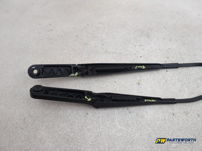Audi A1 Contrast Edition Tdi Wiper Front Arm Set 8x2955407 2008-2012 - photo 5