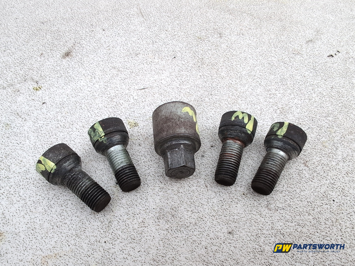 Audi A1 Contrast Edition Tdi Audi A1 Locking Wheel Nut Set - photo 5