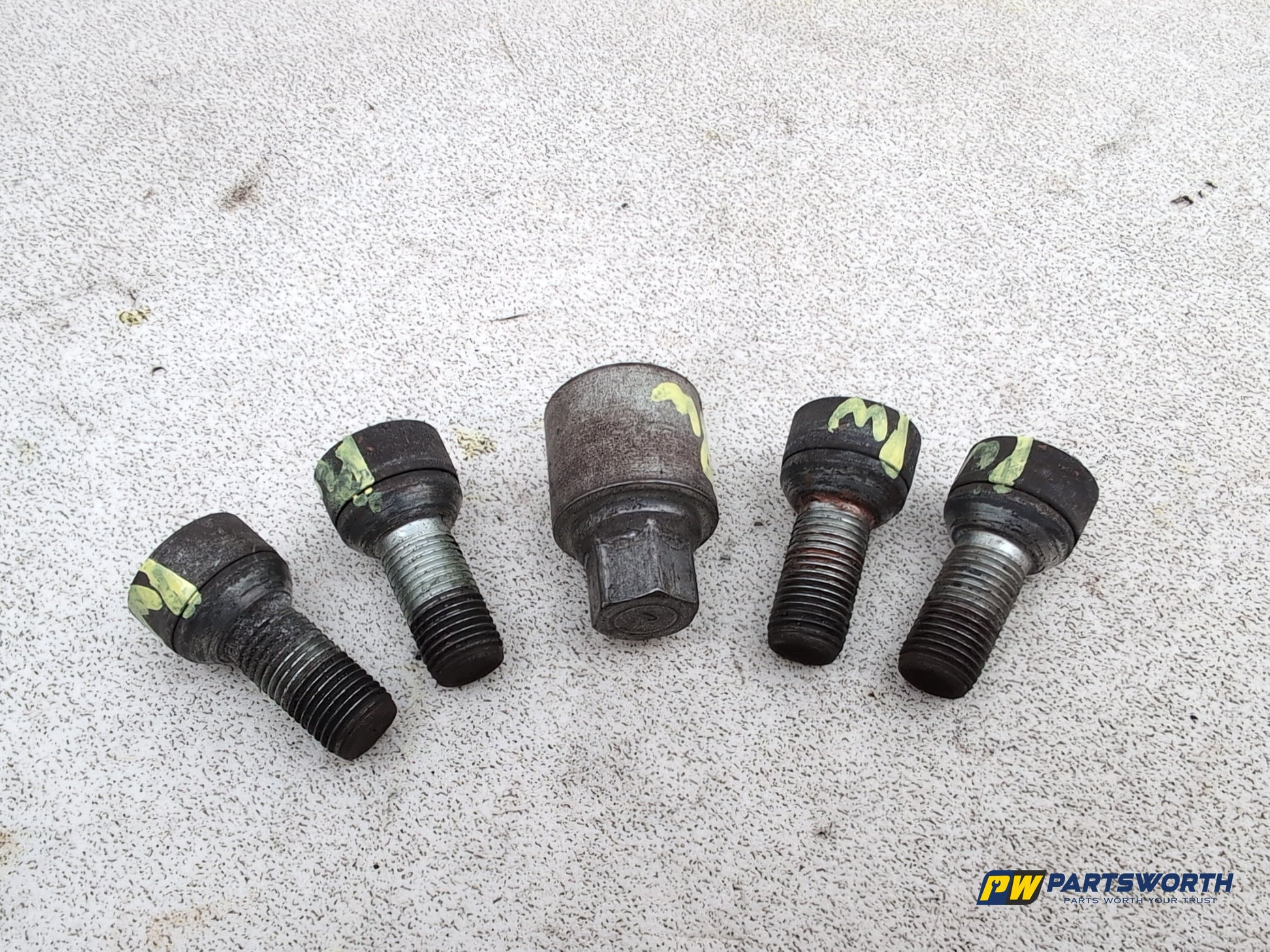 Audi A1 Contrast Edition Tdi Audi A1 Locking Wheel Nut Set - photo 5