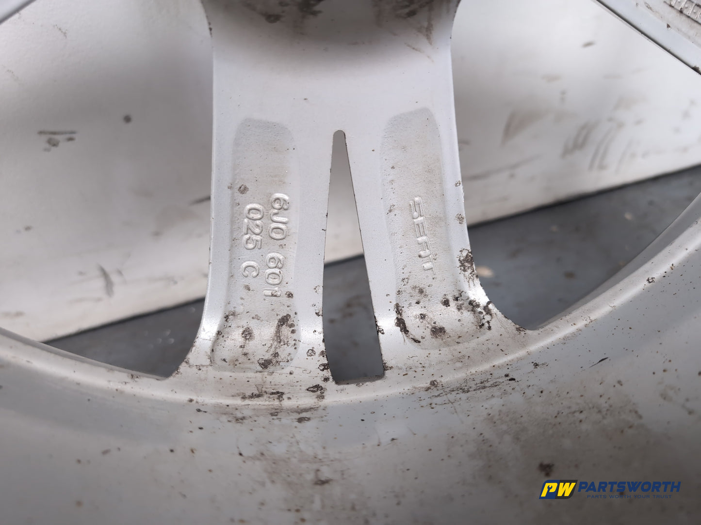 Wheel Road Alloy 11