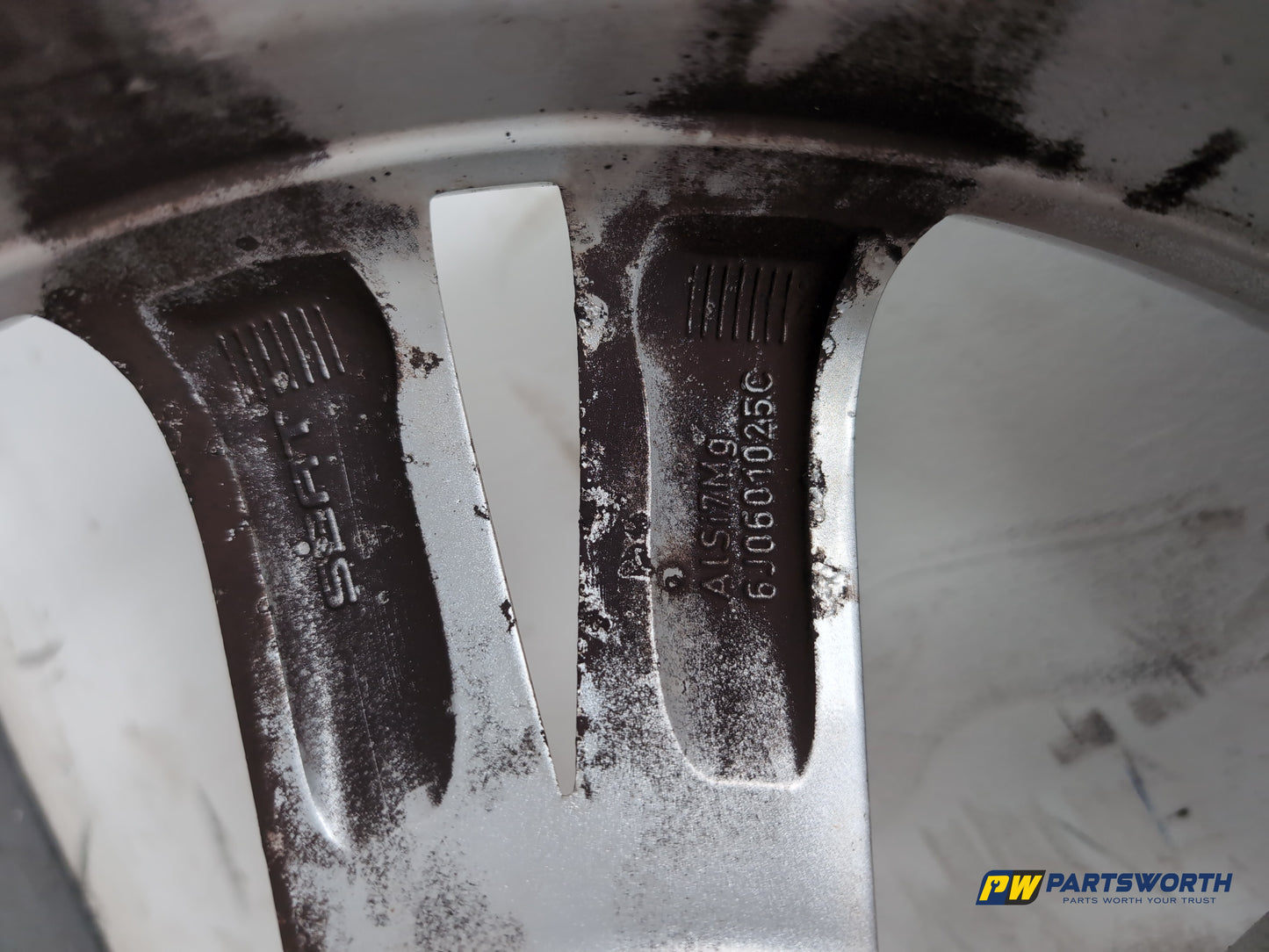 Wheel Road Alloy 11