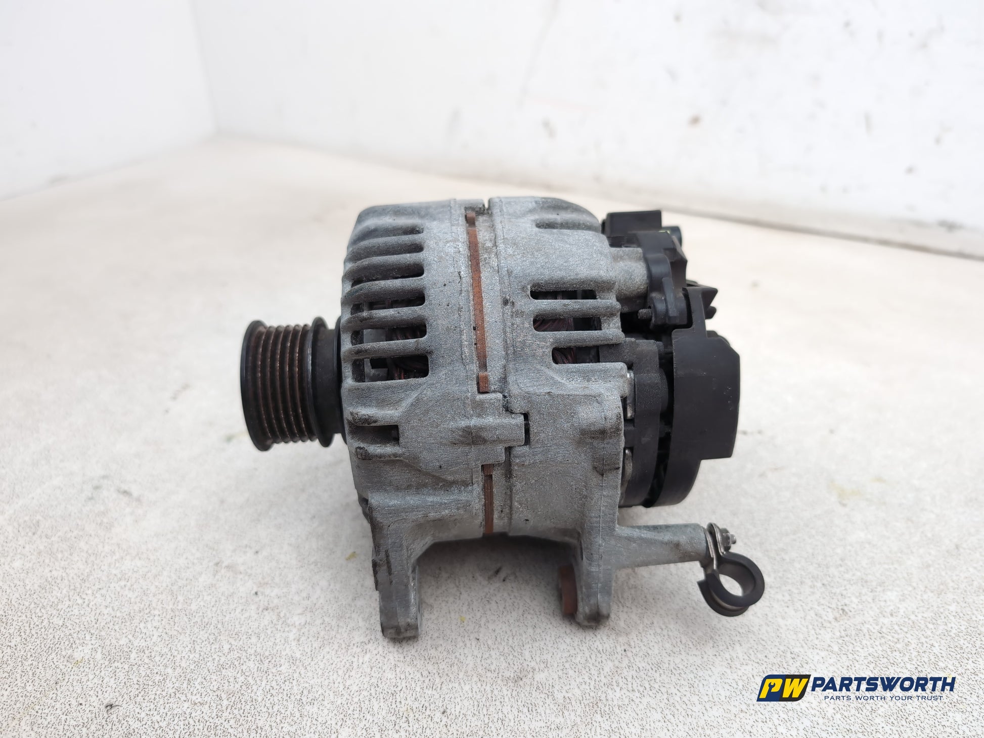 Seat Vw Skoda Audi Manual 1.4l Petrol Alternator 037903025m 2008-2012 - photo 5