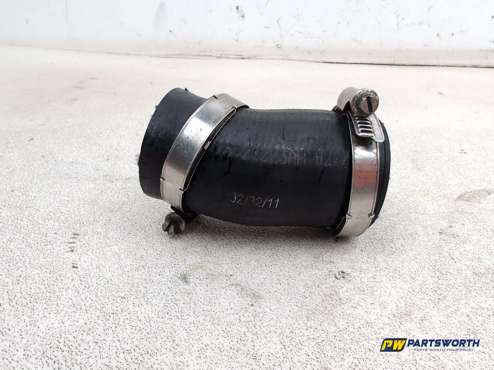 Audi A1 Contrast Edition Tdi Turbo Intercooler Hose Pipe 6r0145828 2008-2012 - photo 5