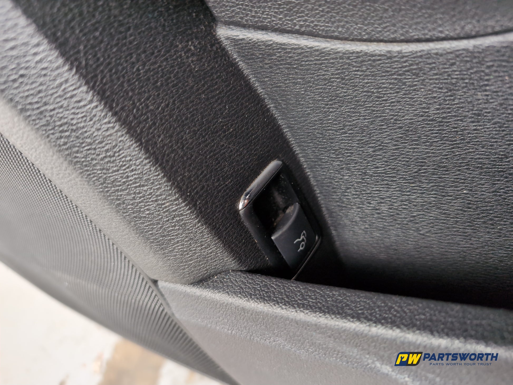 Door Front RH 11