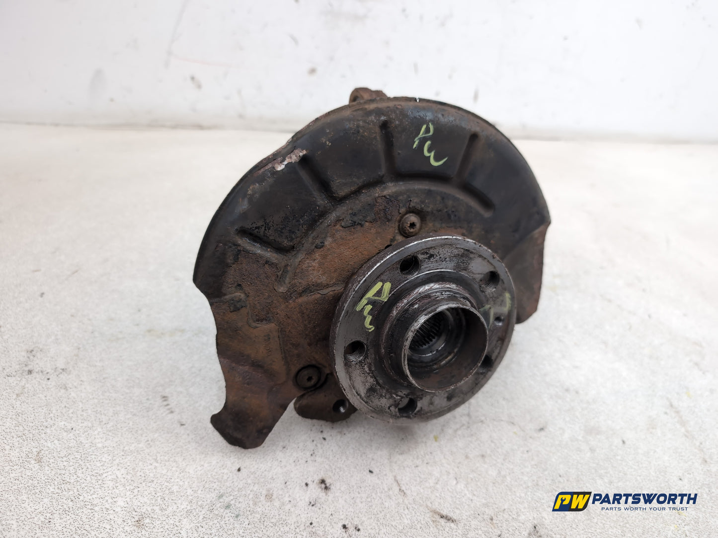 Audi A1 Contrast Edition Tdi Wheel Hub Front Rh Driver Side 2008-2012 - photo 5