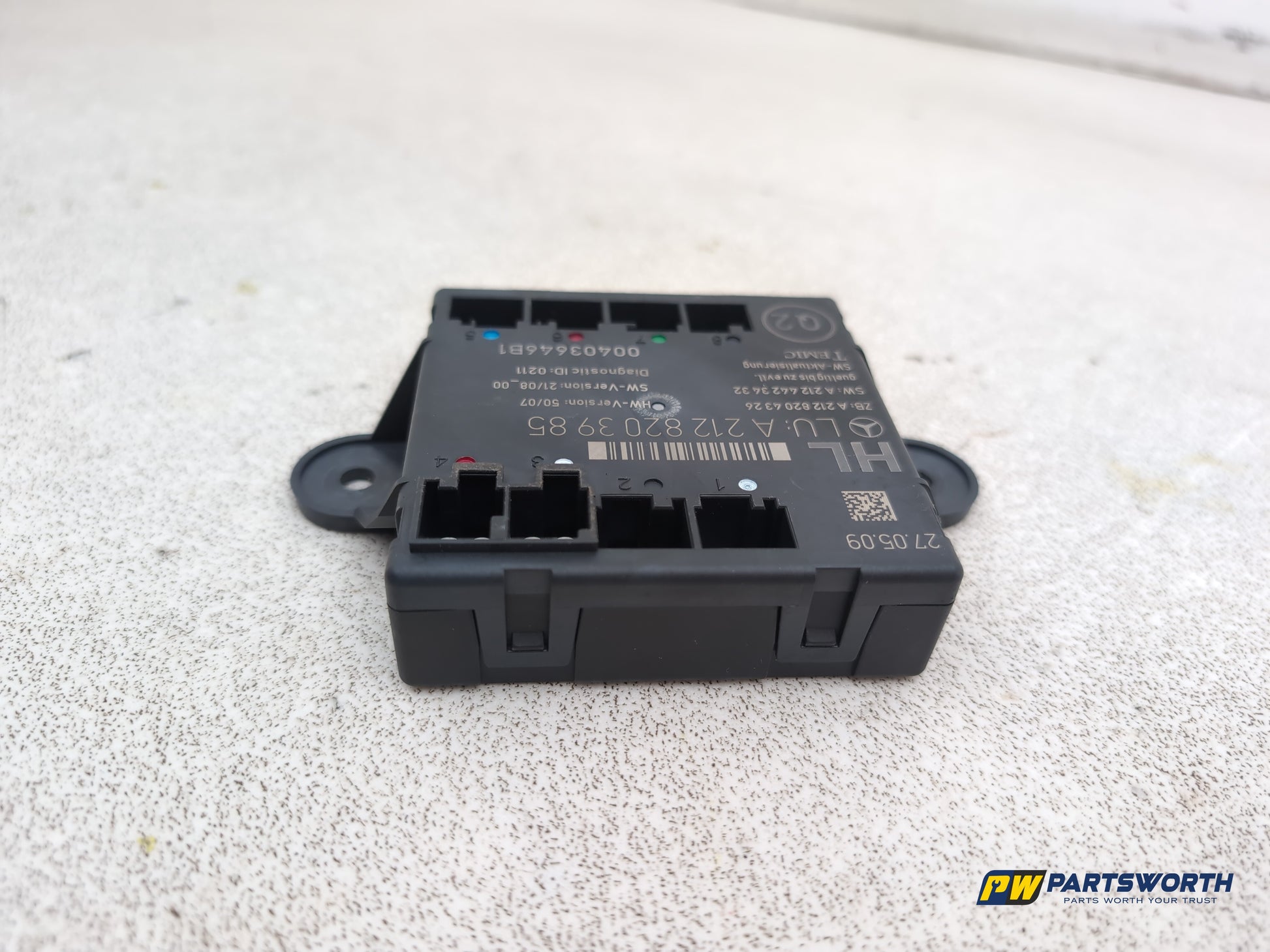 Mercedes-Benz E220 E-Class Door Control Module Unit Rear Left Side A2128203985 - photo 5