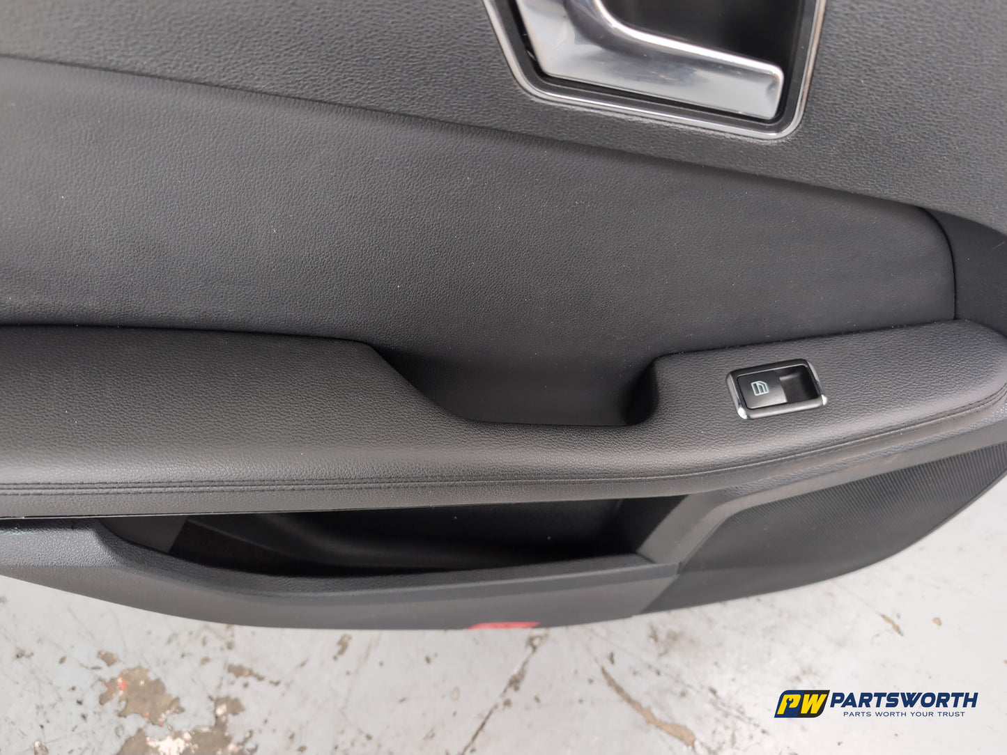 Mercedes-Benz E220 E-Class W212 Saloon Rear Left Passenger Side Door Card - photo 5